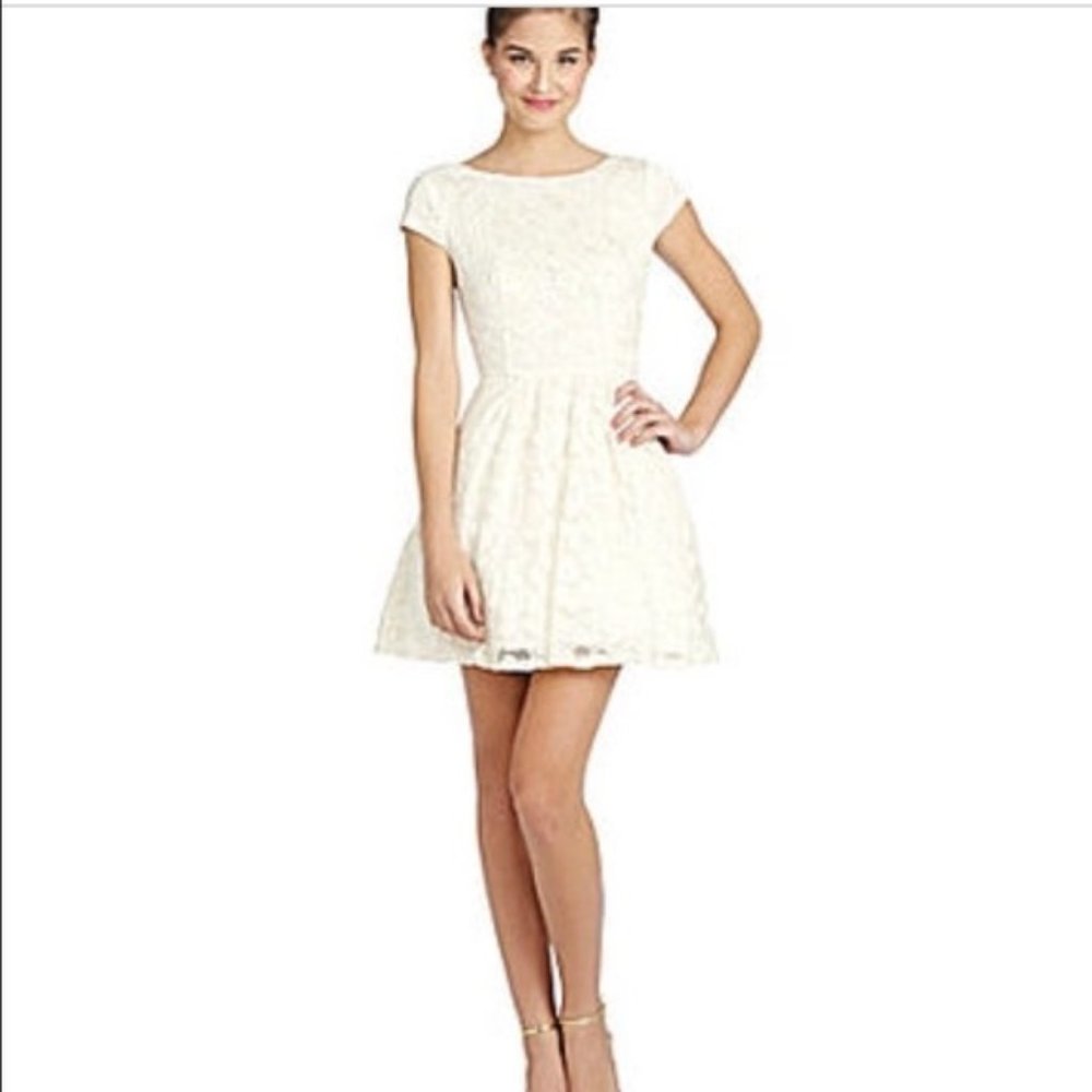 B Darlin White lace V back skater dress (new)